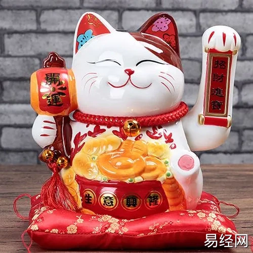  倒闭的店里招财猫能要吗   谨慎对待小心散财