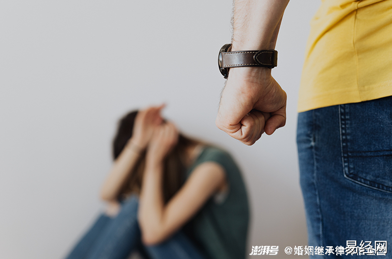 中国婚姻报告2021：结婚生育率下降、离婚率攀升的几点原因