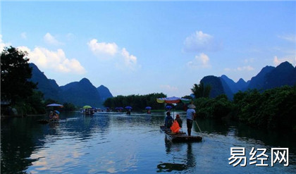 梦见下小雨是什么意思？周公解梦大全查询免费