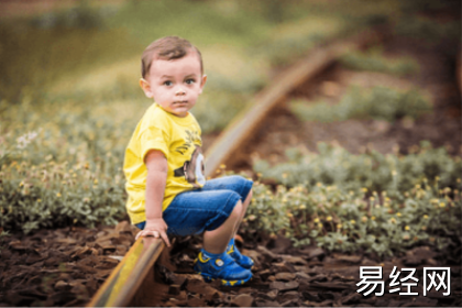 五行缺土，五行缺土男孩起名