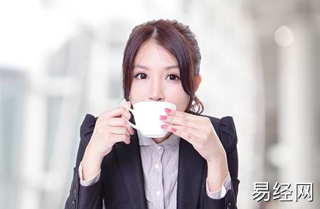 金水伤官女命适合什么职业