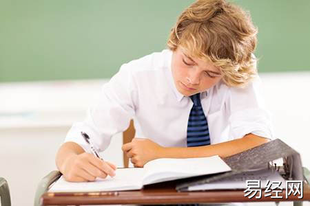 丙寅日柱男命的性格与命运