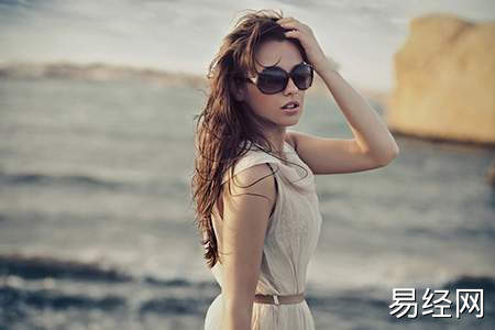 丙寅日柱女命的性格与命运