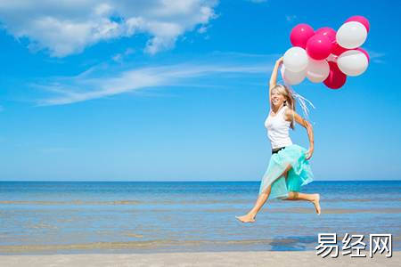 戊午日柱女命性格与命运