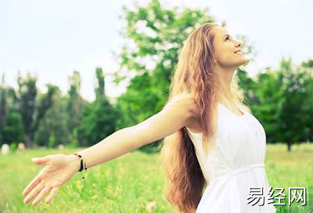 己酉日柱女命性格与命运