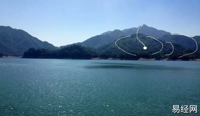 平原农村真实坟地风水_徐州坟地风水_怎样看坟地风水