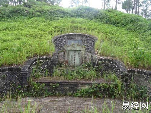 墓地风水破解方法大自然鬼斧神工，子孙尽孝择吉避煞