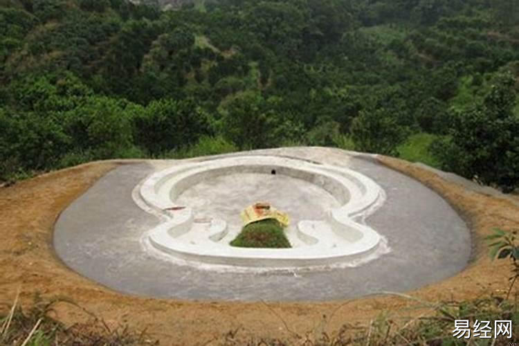 墓地风水学入门知识（风水墓地1和4是分不开了吗）