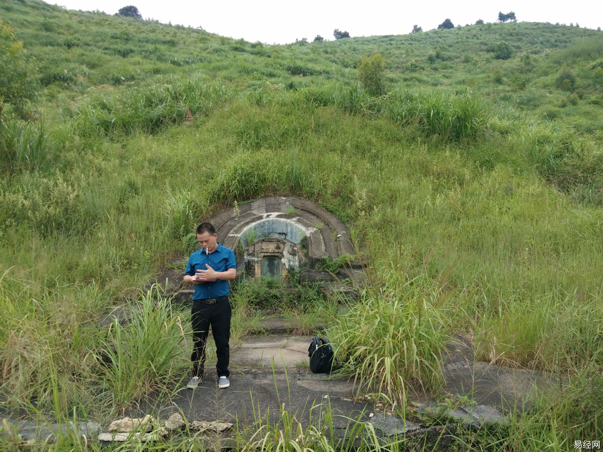 慈世堂：如何看坟墓的地形风水宝地？