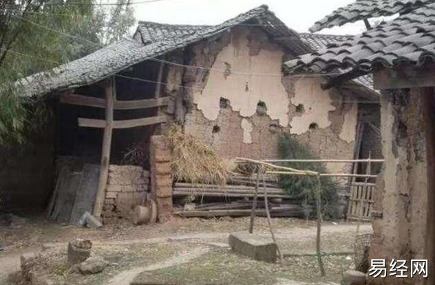 出人，屋场发家”是什么意思？
