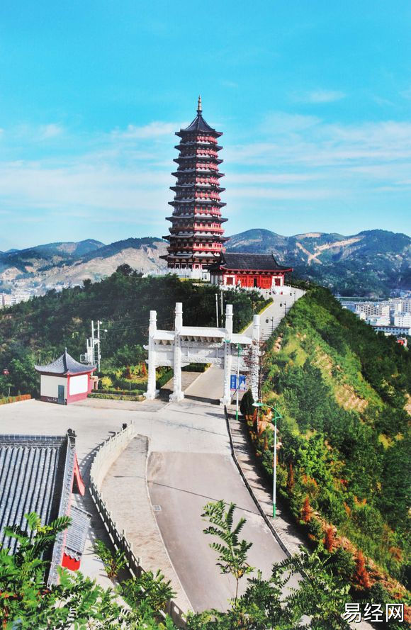 慈世堂:土地神位风水中的土地非常重要!