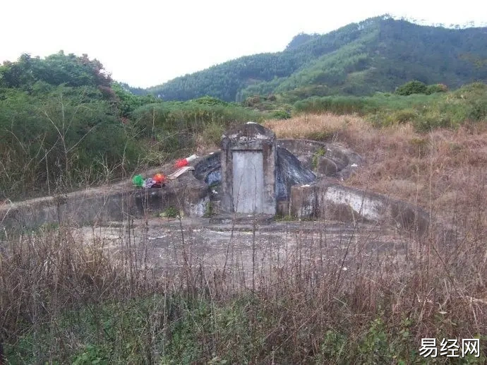 祖坟风水：庇护子孙后代的秘密，你知道吗？