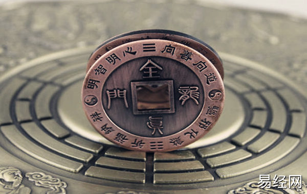 六爻经典口诀 六爻占卜经典口诀大全,六爻入门必背歌诀大全插图