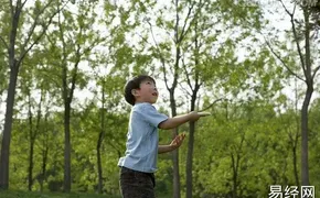 姓名知识,寓意聪明的男孩名字楚辞 有涵养的男孩名字,易经网推荐姓名