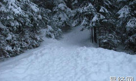 最新梦见下雪 下大雪是什么意思？周公解梦大全查询免费,易经网推荐解梦